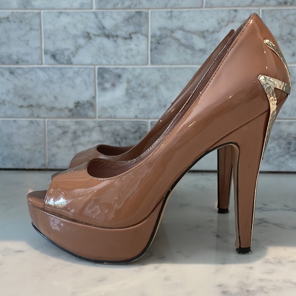 Nude heels - Picture 2 of 2